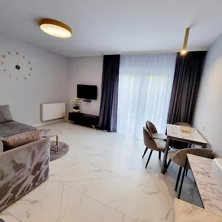 アパート Chopina カルパッチ